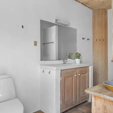 Goti - 850m From The Sea By Interhome *